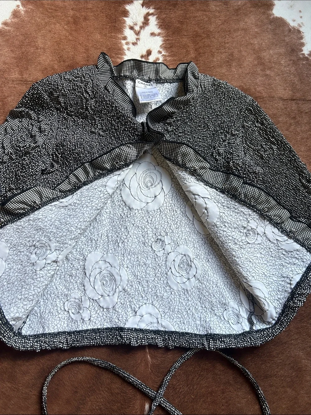 CHANEL 2004 BLACK WHITE CAMELLIA POLYESTER ENSEMBLE